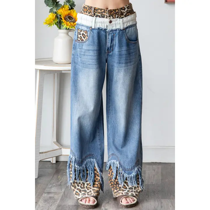 WASHED DOUBLED WAIST WITH FRAYED HEM JEANS